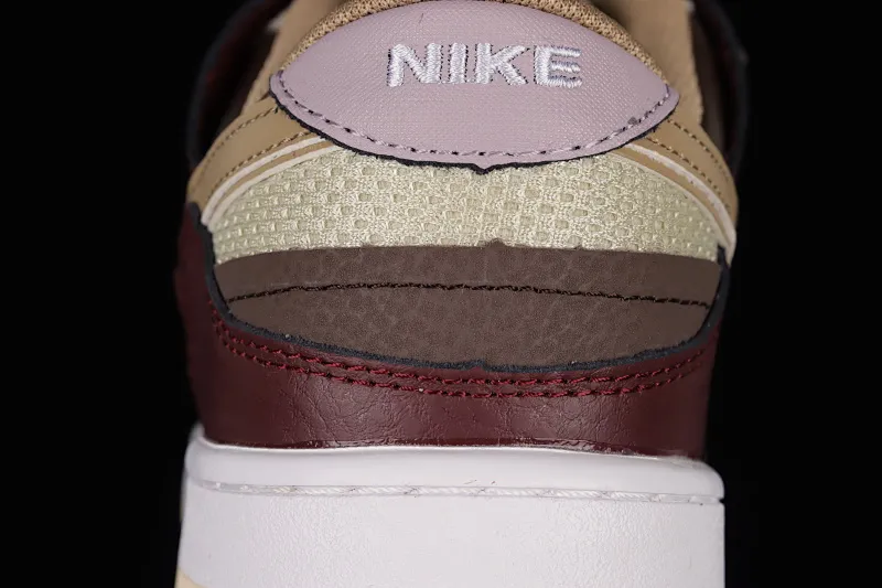 All categories Nk SB Dunk series Nk SB Dunk Low low-top skate shoes Nk Dunk Scrap stitching low-top skate shoes DH7450-100